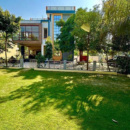 فيلا Kaashi Flora فاراناسي المظهر الخارجي الصورة