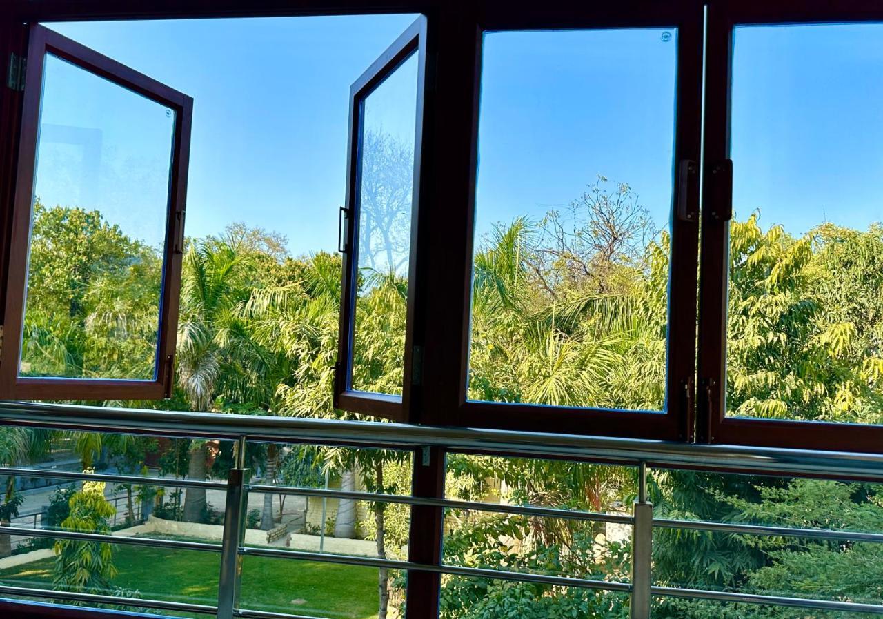 فيلا Kaashi Flora فاراناسي المظهر الخارجي الصورة
